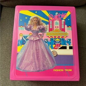 Barbie fashion case- 1992. Has a couple small tears.